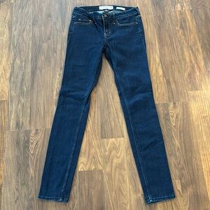 Hollister Low Rise Super Skinny size 3 jeans like new